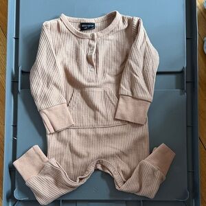 Little Bipsy Ribbed Baby Onesie in Tan